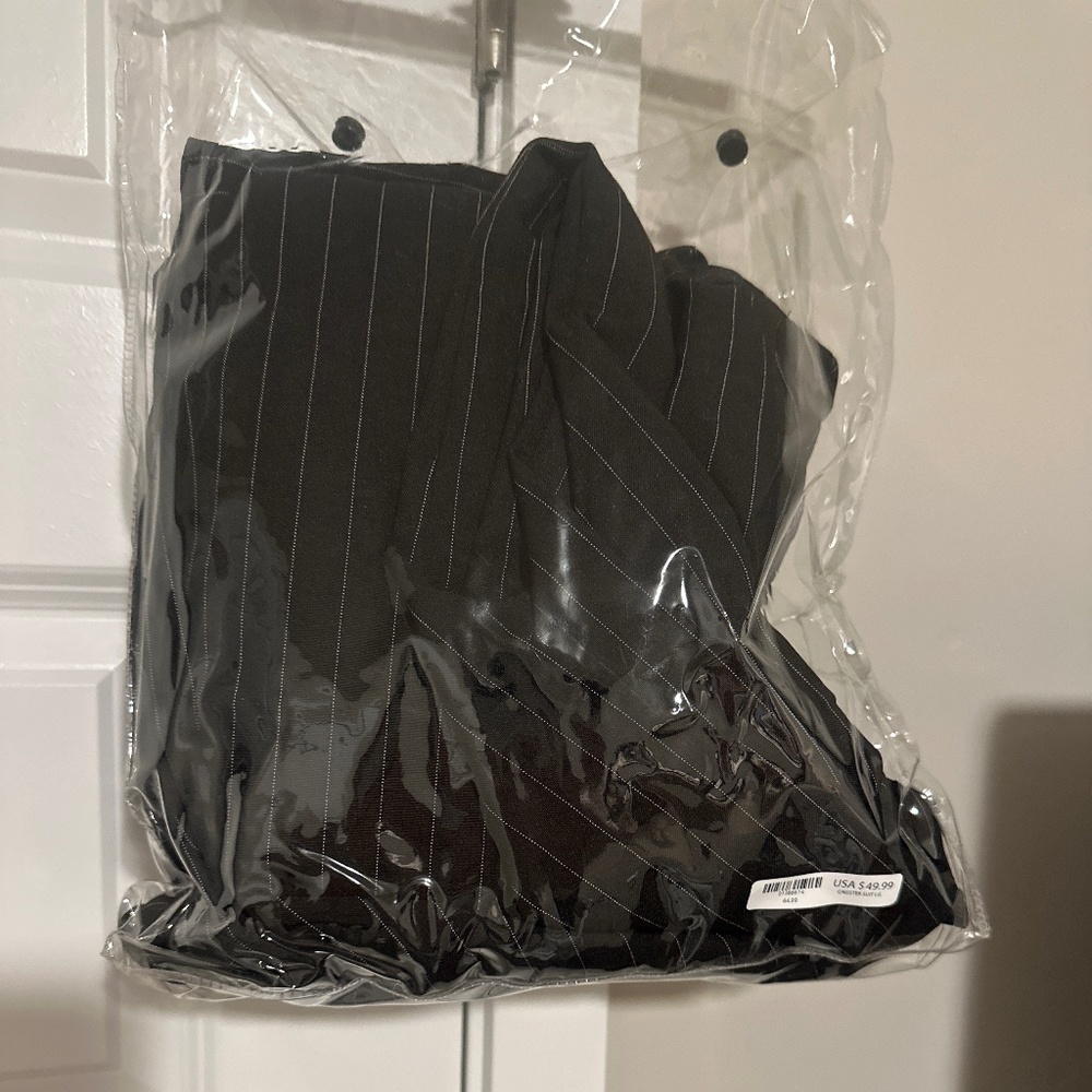 Gangster pinstriped costume suit/ Gomez pinstriped outfit from Halloween city